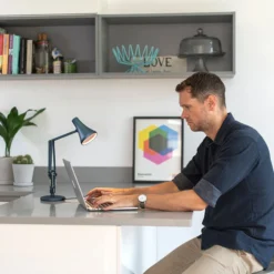 Anglepoise 90 Mini Mini Lámpara de mesa LED azul acero