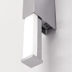 Aplique de baño estrecho Argo con LED, IP44 60,5cm