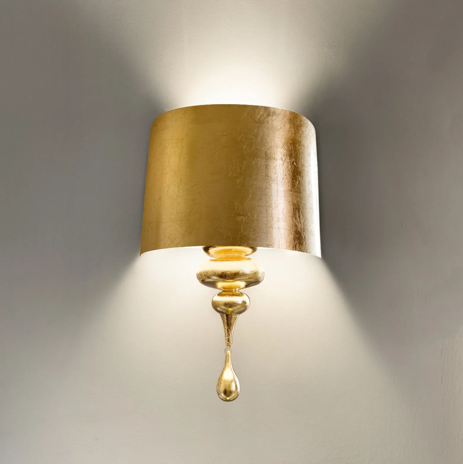 Aplique de pared A3 Eva, dorado