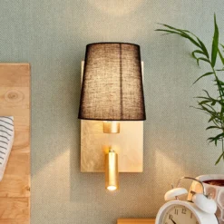 Aplique de pared Aiden de Lindby, 30 cm, negro, dorado, brazo de lectura LED