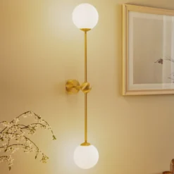 Aplique de pared Alison, de 2 luces, latón/blanco, 89 cm