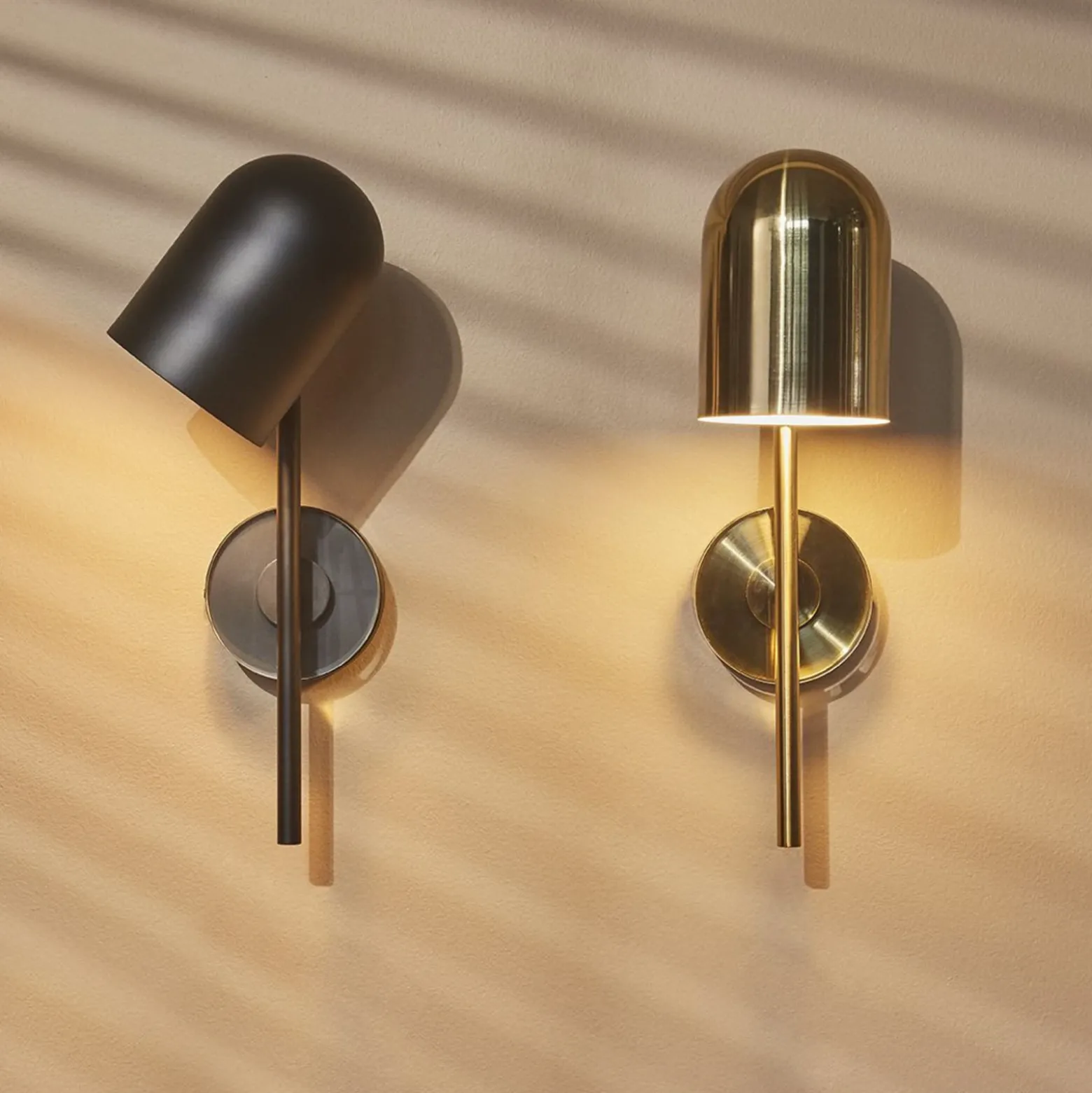 Aplique de pared AYTM Luceo, negro, con enchufe