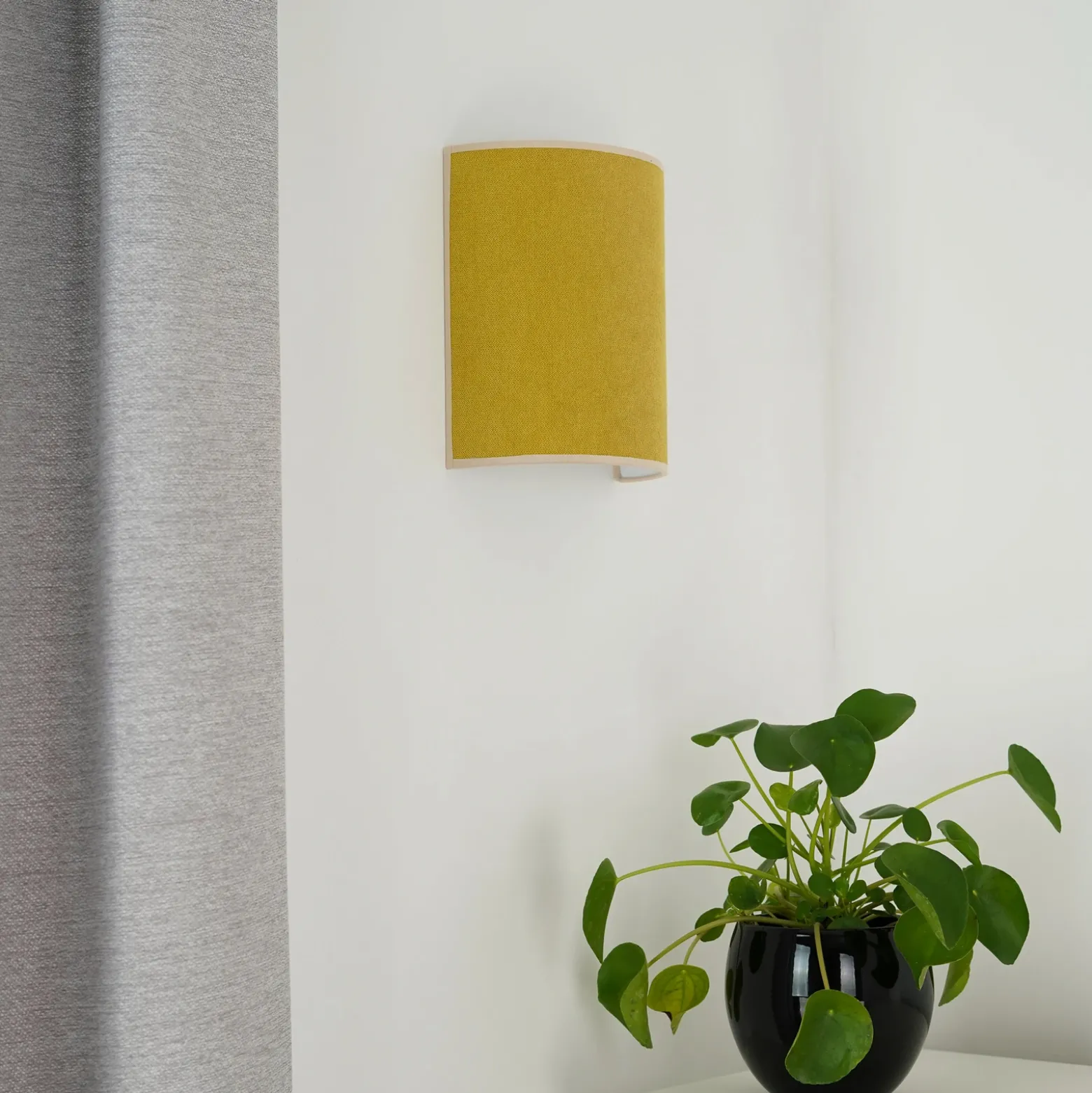Aplique de pared Celine, Soro, amarillo mostaza, tela, E27