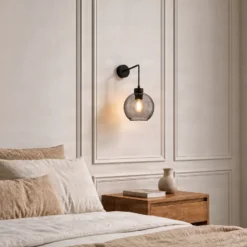 Aplique de pared Cubus, negro/gris humo, cristal, 30 cm de altura, E27