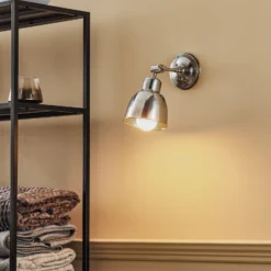 Aplique de pared Emoti, 1 luz, cromada