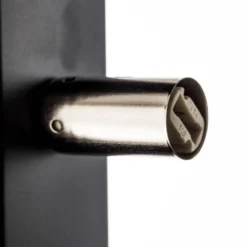 Aplique de pared Fold con pantalla curvada en negro