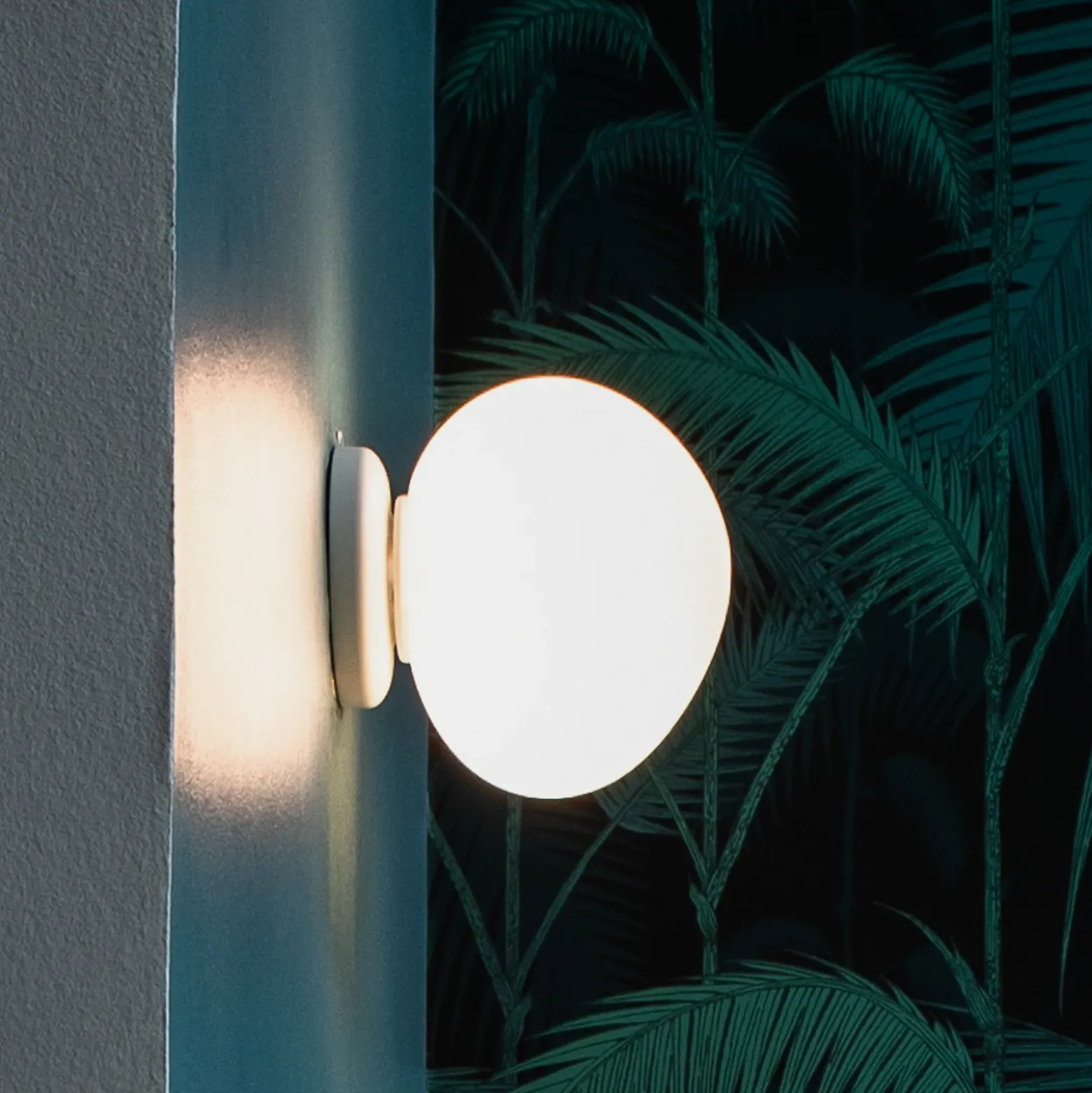 Aplique de pared Foscarini Gregg piccola, blanco, IP44, cristal
