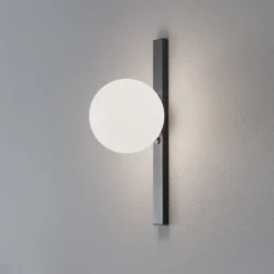 Aplique de pared Garda, negro, metal, cristal, 1 luz