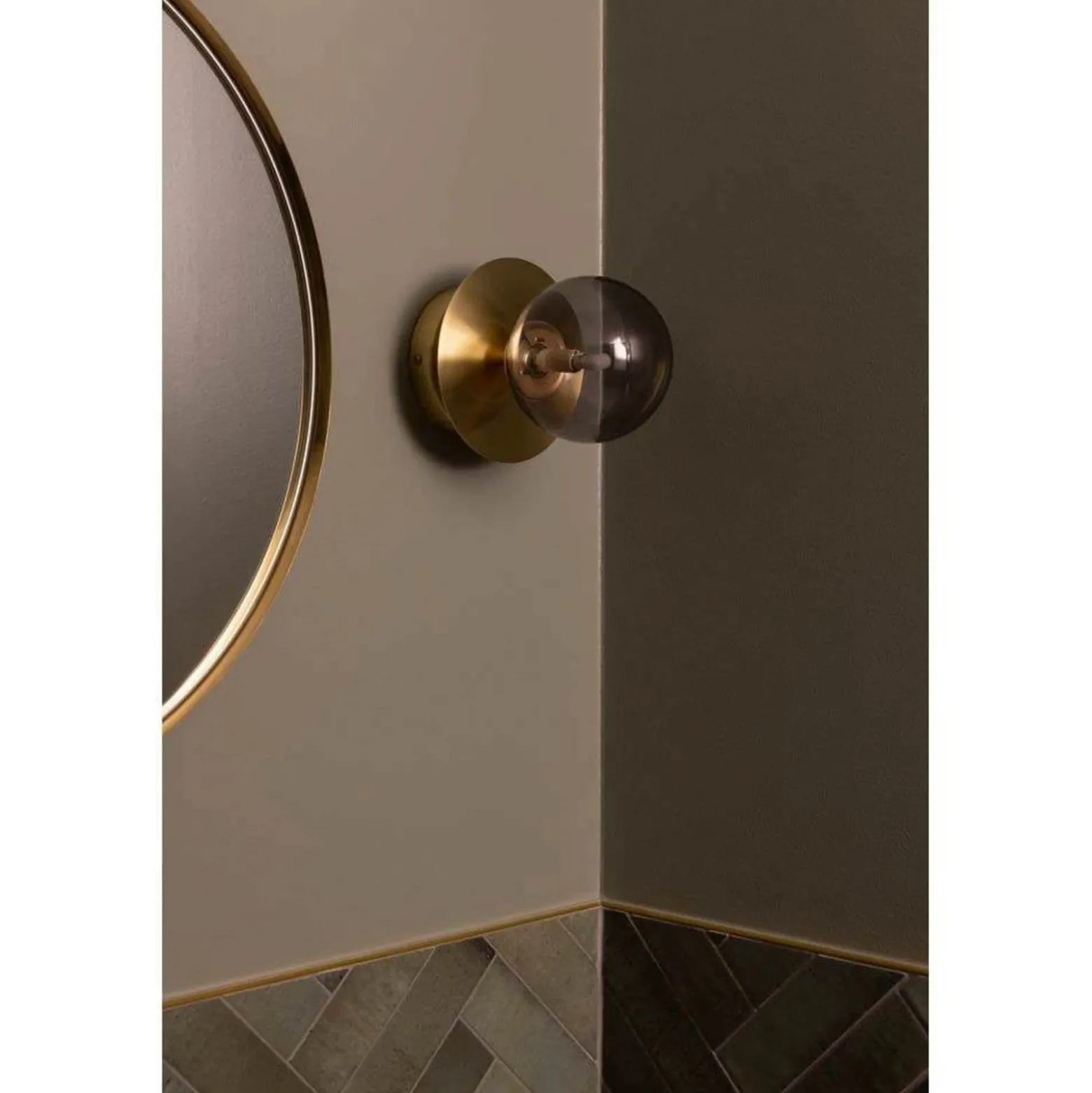 Aplique de pared Globen Lighting ART DECO, latón/gris Ø 16 cm IP44