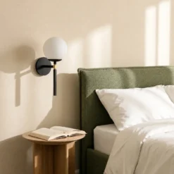 Aplique de pared Gondol, negro, altura 37 cm, metal/cristal, E27