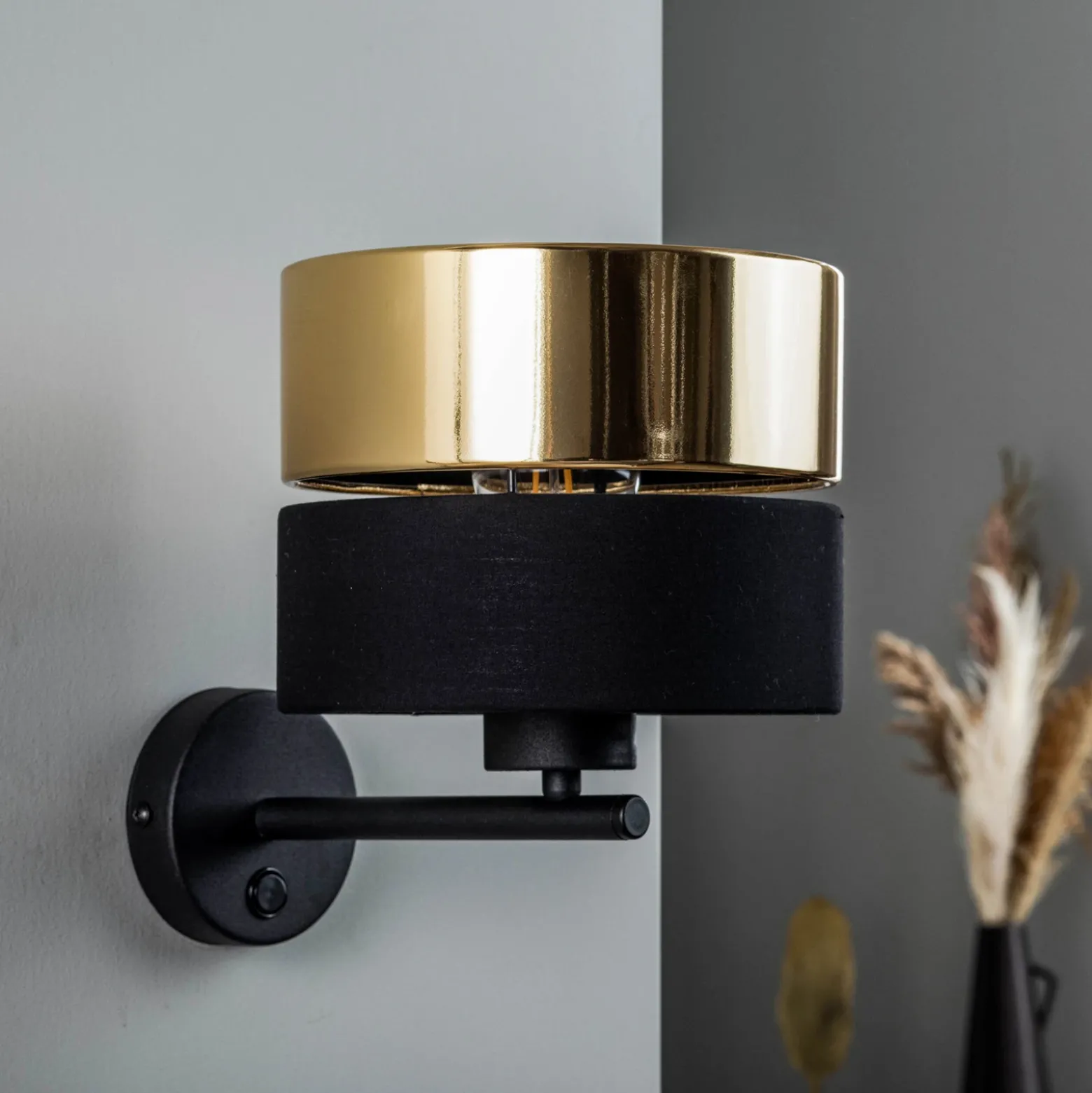 Aplique de pared Hilton, negro/dorado