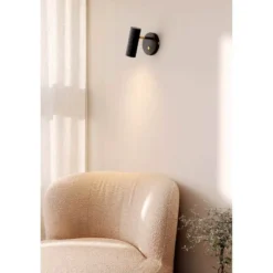 Aplique de pared Hubble de Globen Lighting, negro
