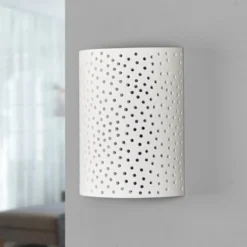 Aplique de pared Jiru de Lindby, altura 23 cm, blanco, semicircular, yeso