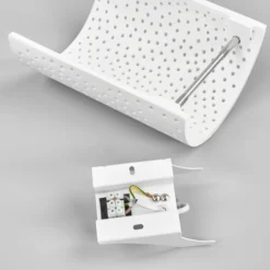 Aplique de pared Jiru de Lindby, altura 23 cm, blanco, semicircular, yeso