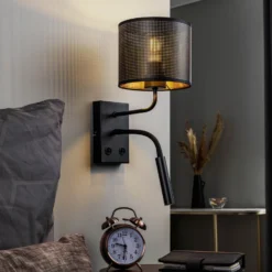 Aplique de pared Jovin de 1 luz con foco negro/dorado