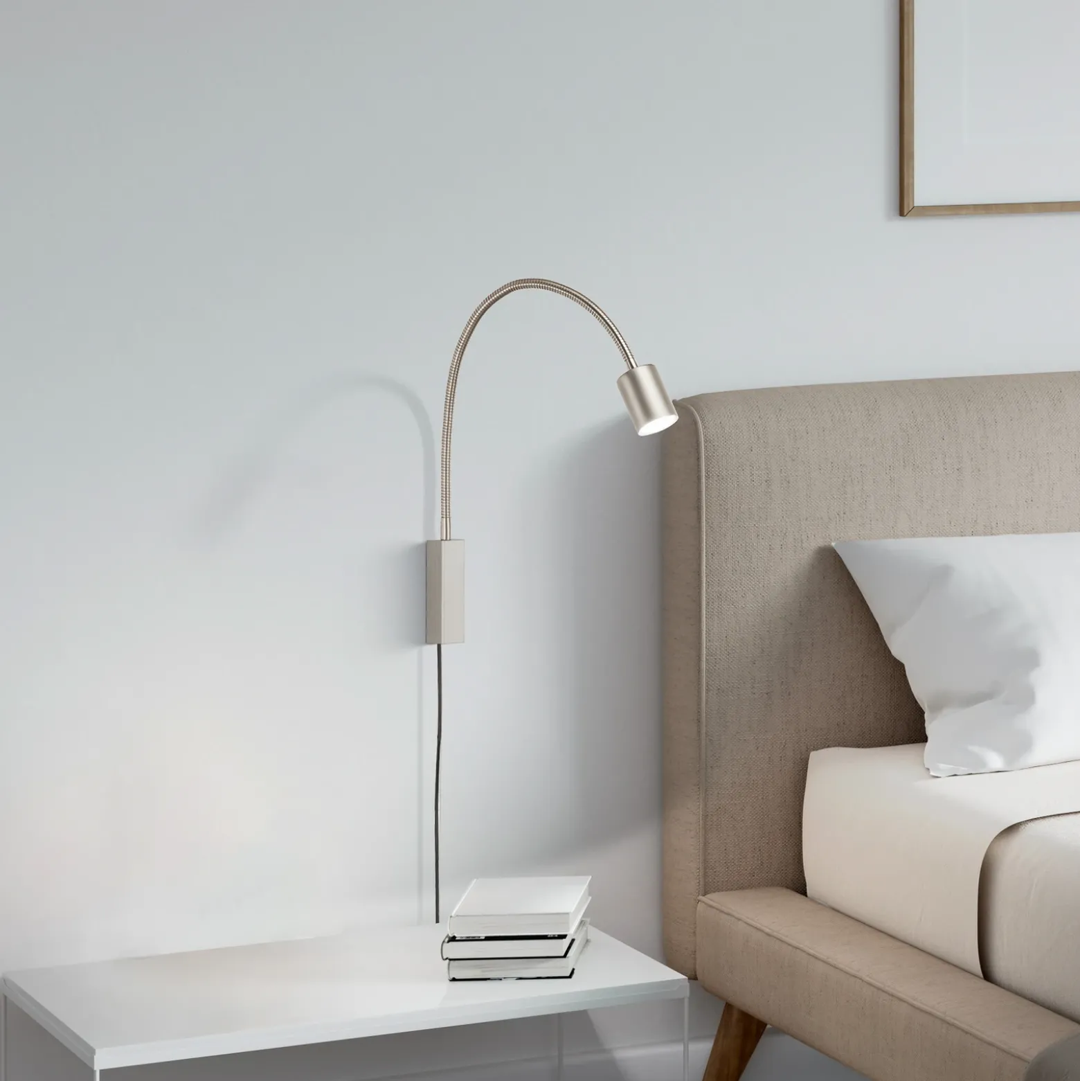 Aplique de pared Justi, color níquel, altura 52 cm, metal