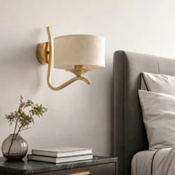 Aplique de pared Kaszmir Ecrie, dorado/beige, acero, tejido, E27