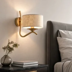 Aplique de pared Kaszmir Ecrie, dorado/beige, acero, tejido, E27