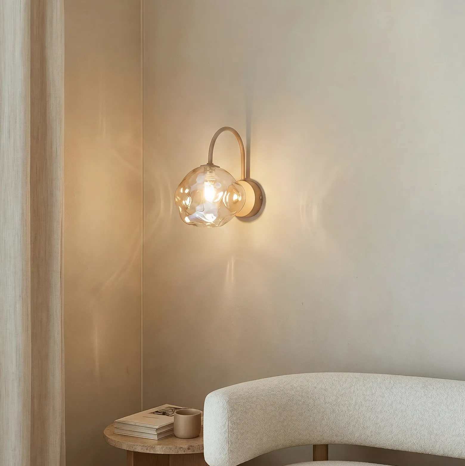 Aplique de pared Lava, beige, cristal, altura 21 cm, G9