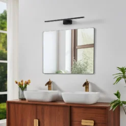 Aplique de pared LED Conettilla, negra, ancho 60 cm, IP44, CCT