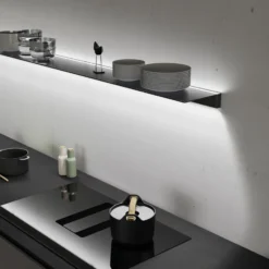 Aplique de pared LED Intero-Line, negro, 120 cm, aluminio, CCT arriba/abajo