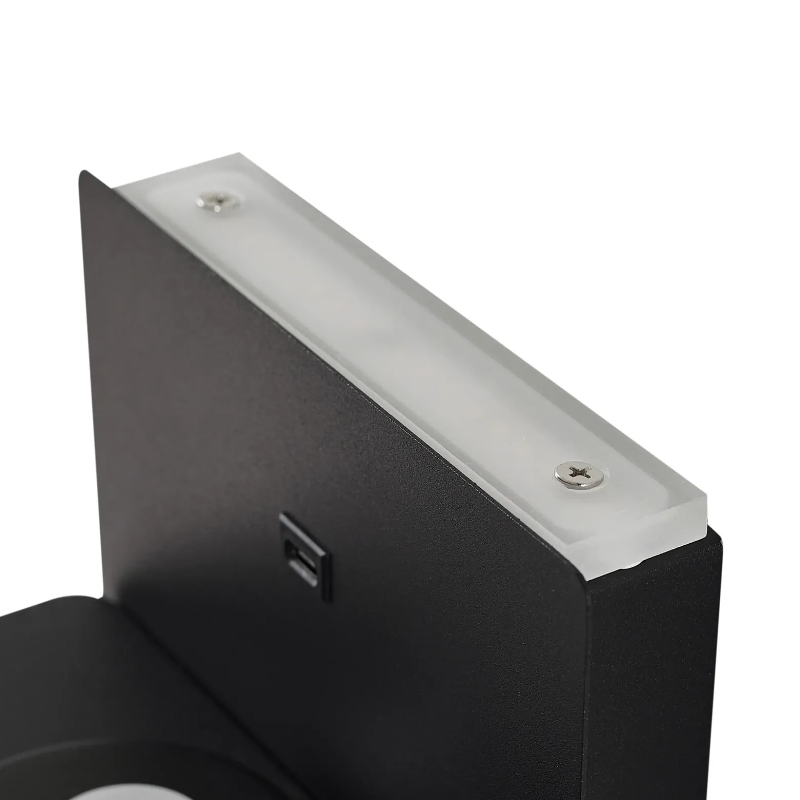 Aplique de pared LED Lindby Auden, negro, enchufe, estación de carga