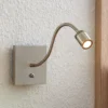 Aplique de pared LED Lindby Legera, 11 cm, color níquel, brazo flexible
