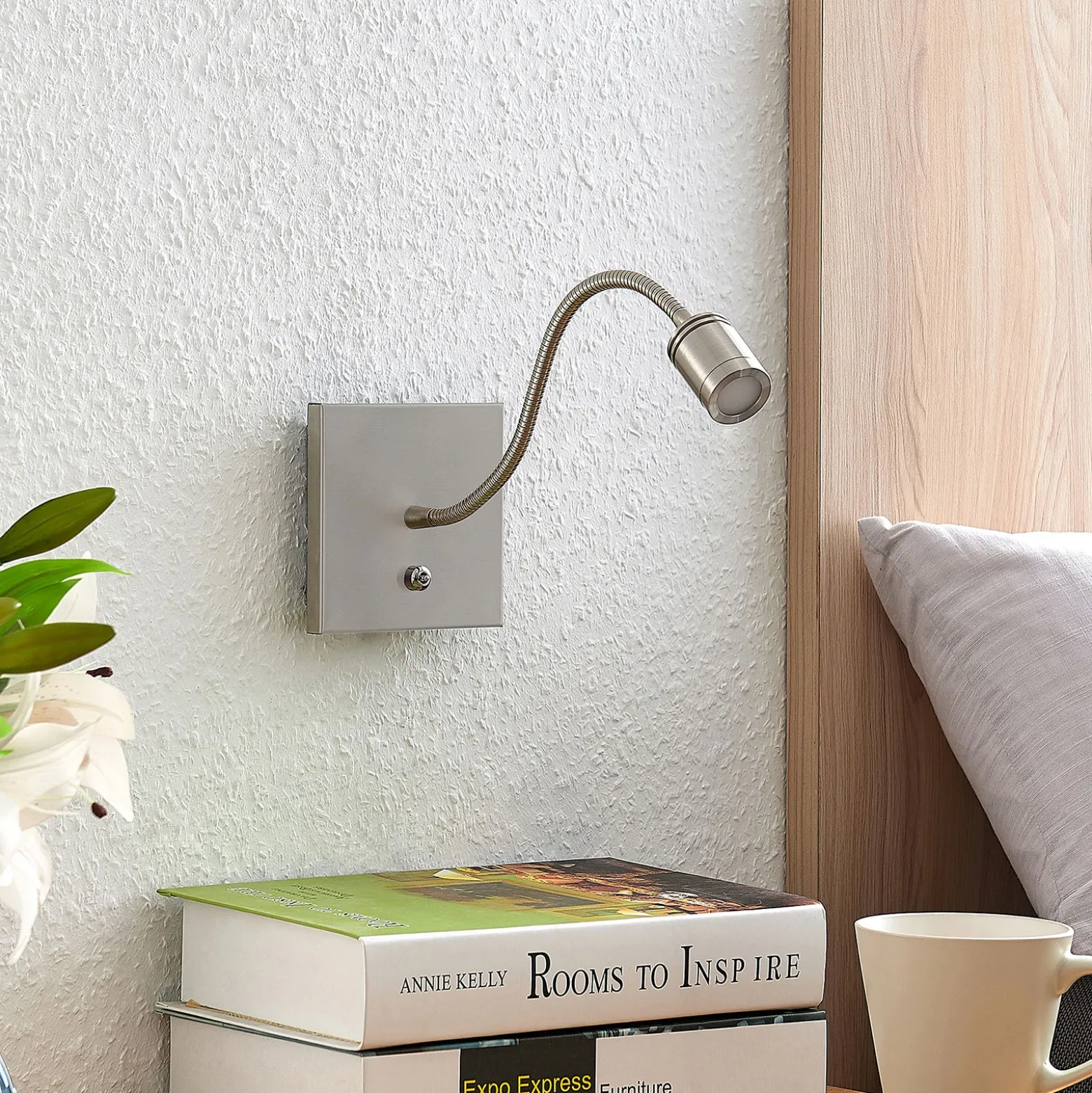 Aplique de pared LED Lindby Legera, 11 cm, color níquel, brazo flexible