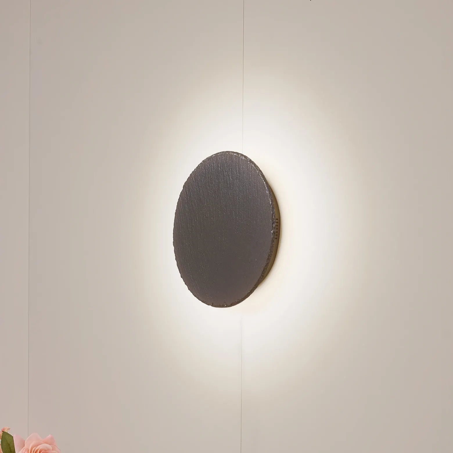 Aplique de pared LED Lindby Peetu, Ø 25 cm, pizarra, atenuable