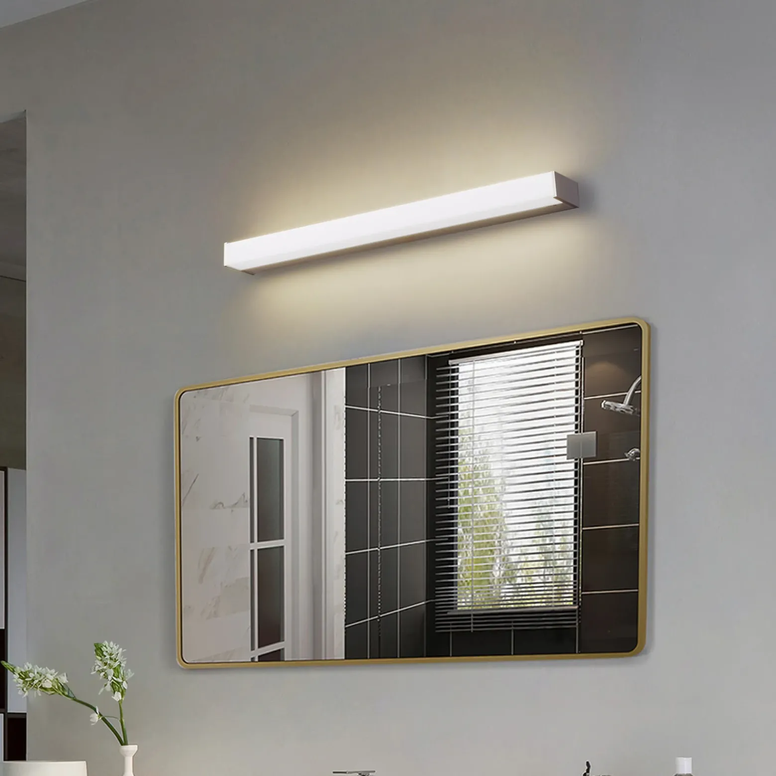 Aplique de pared LED Lindby Philippa, angular, 59 cm, color aluminio, IP44