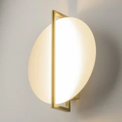 Aplique de pared LED Mira de Maytoni, dorado/blanco, altura 30 cm, metal