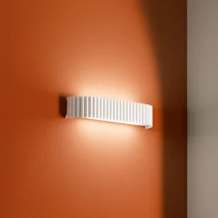 Aplique de pared LED Niike, blanca, ancho 40 cm, metal, CCT