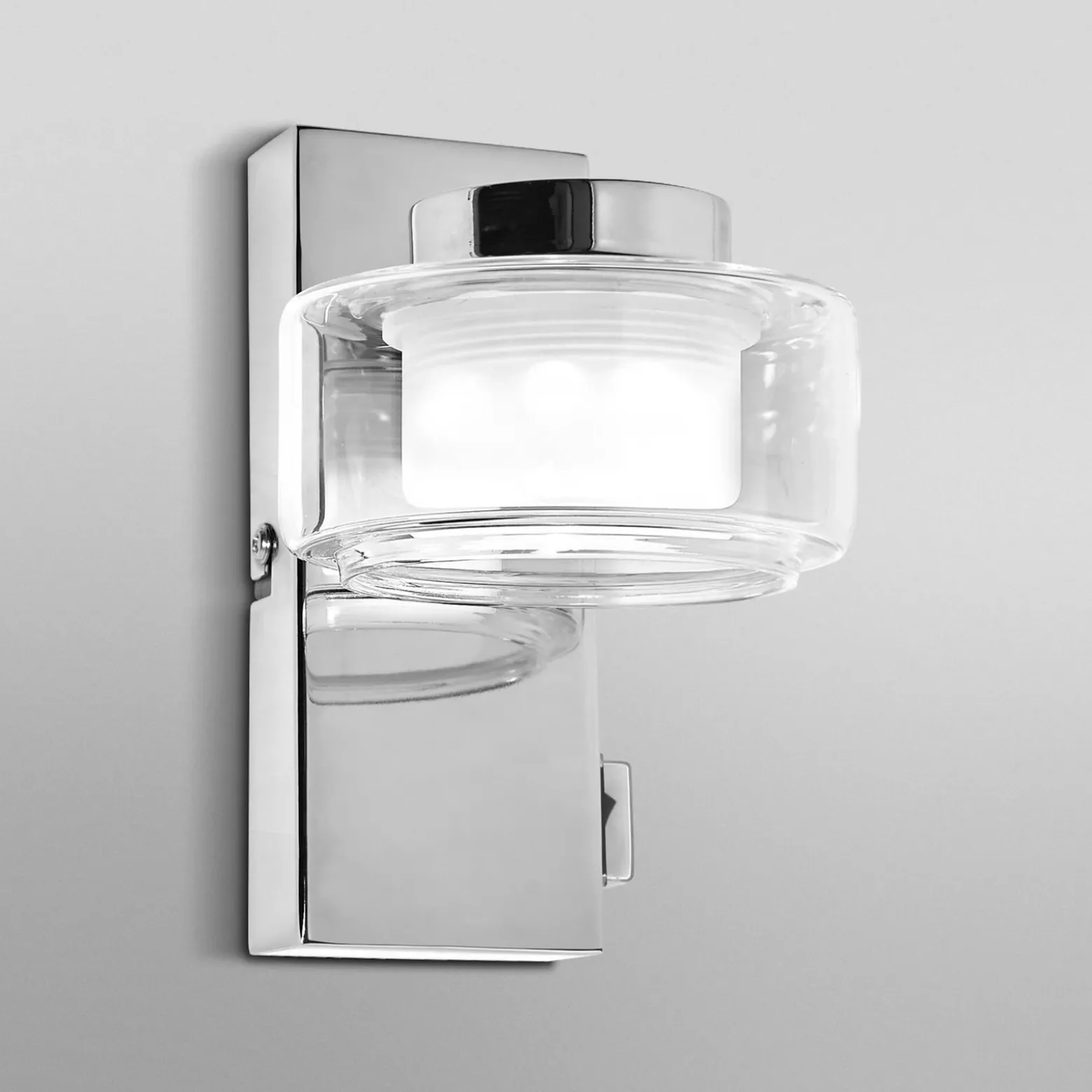 Aplique de pared LED ORBIS FLAME de OSRAM, cromada, metal, IP44, CCT