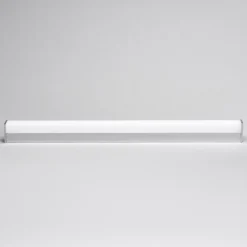 Aplique de pared LED Philippa de Lindby, angular, 89 cm, cromado, IP44