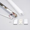 Aplique de pared LED Philippa de Lindby, angular, 59 cm, cromado, IP44
