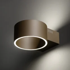 Aplique de pared LED PURE Clipse, color bronce, aluminio Ø 15 cm