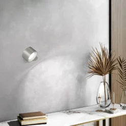 Aplique de pared LED recargable Magnetics, plateado, CCT, con imán