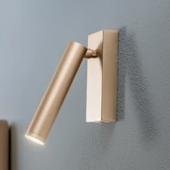 Aplique de pared LED Rulo, dorado, acero, 3000 K