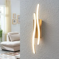 Aplique de pared LED Safia de Lindby, 45 cm, color níquel, metal