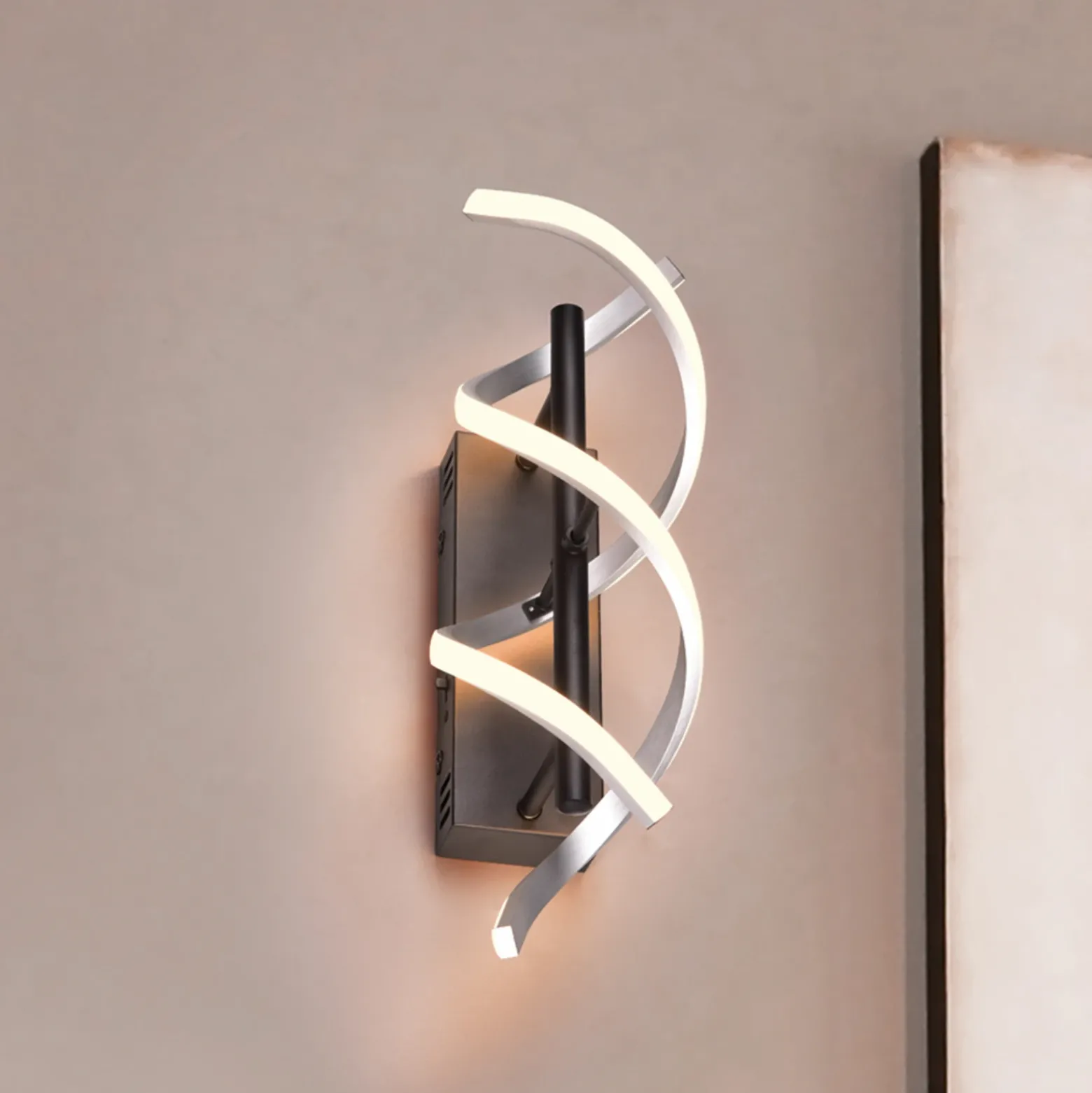Aplique de pared LED Sequence, atenuable, CCT, aluminio