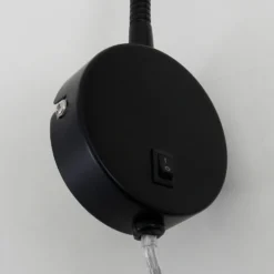 Aplique de pared LED Tusa, negro, metal, 45 cm, brazo flexible