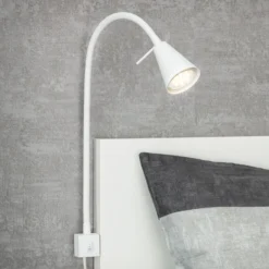 Aplique de pared LED Tuso, blanco, montaje en cama, metal
