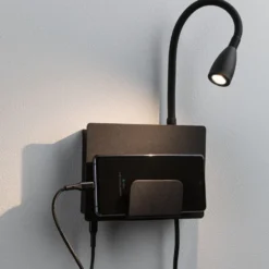 Aplique de pared LED USB Paulmann Halina, brazo flexible negro