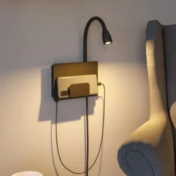 Aplique de pared LED USB Paulmann Halina, brazo flexible negro