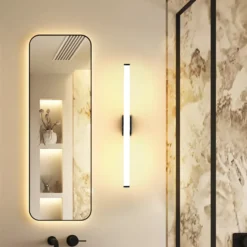 Aplique de pared LED VINA S, negro, ancho 40 cm, IP44, CCT
