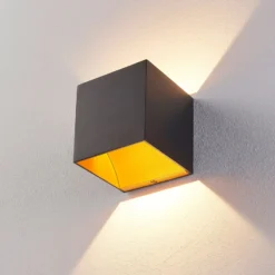 Aplique de pared LED Zuzana de Arcchio, angular, negro, 10 cm de ancho