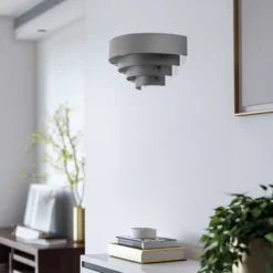 Aplique de pared Levin con pantalla de acero, gris