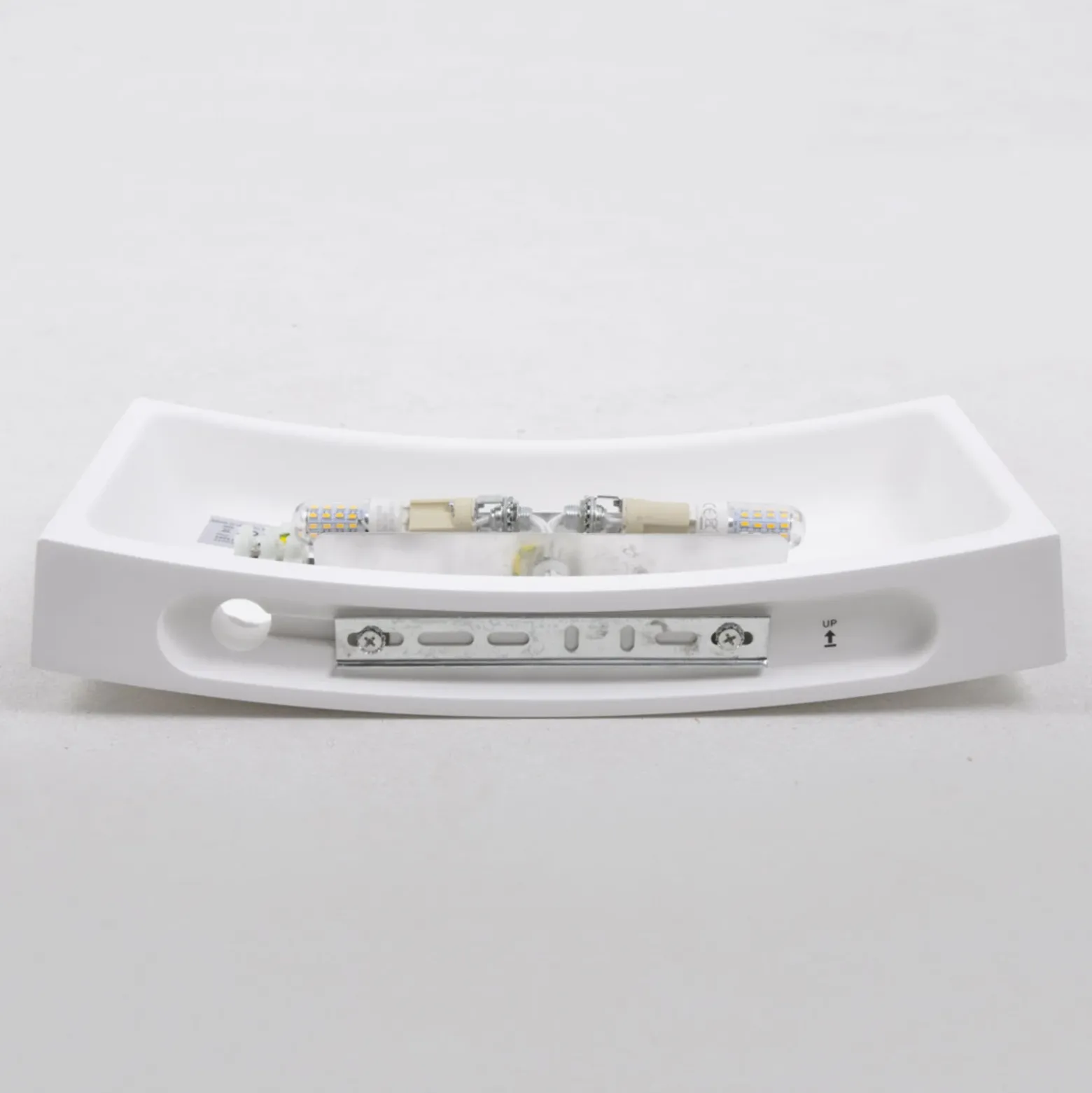 Aplique de pared ligeramente curvado Leander, pintable