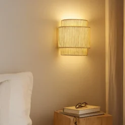 Aplique de pared Lindby Anuva, color natural, papel, altura 25 cm