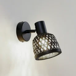 Aplique de pared Lindby Eskil, Ø 10 cm, negro, bambú